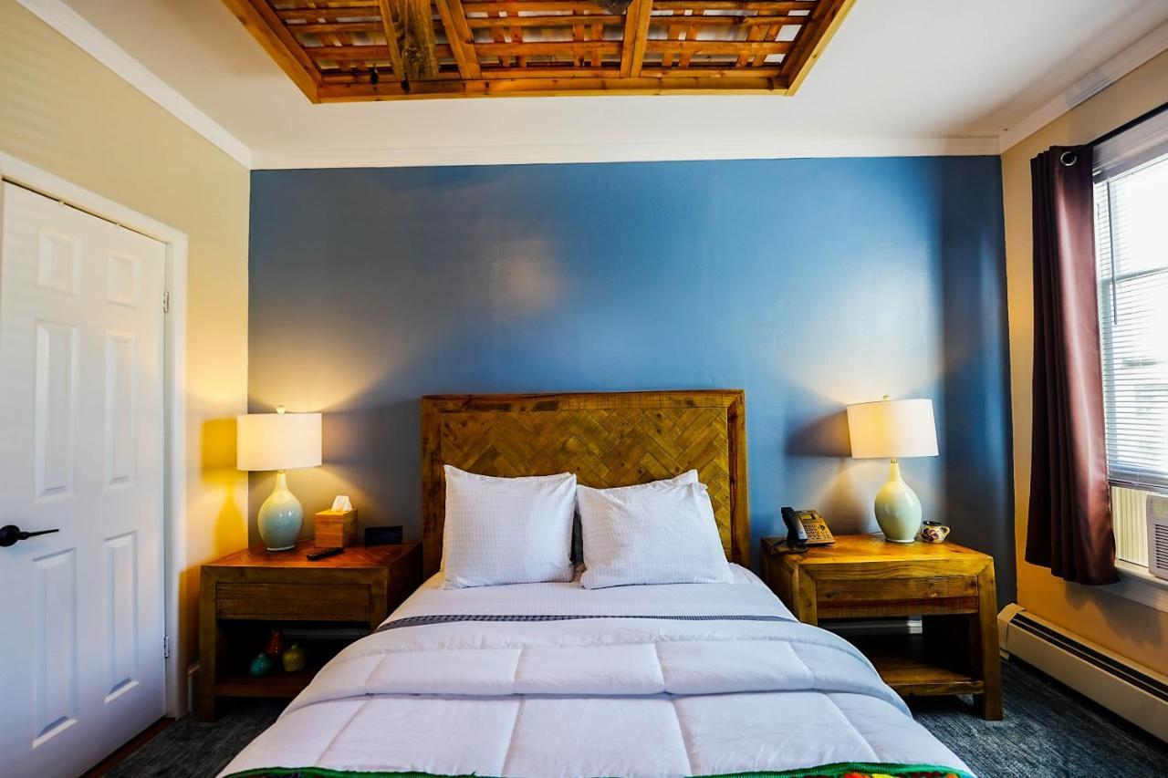 La Posada มิลฟอร์ด ภายนอก รูปภาพ