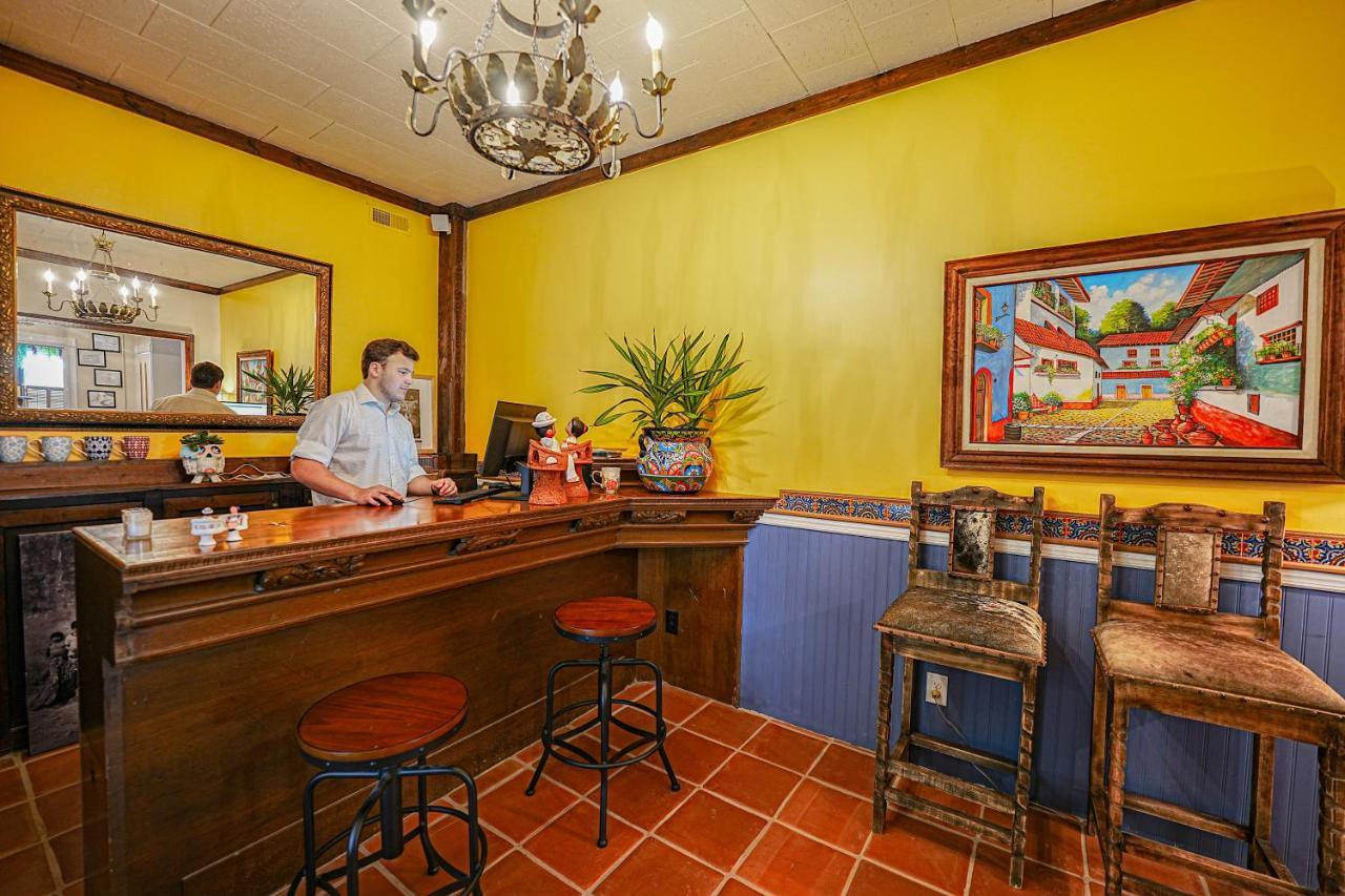 La Posada มิลฟอร์ด ภายนอก รูปภาพ