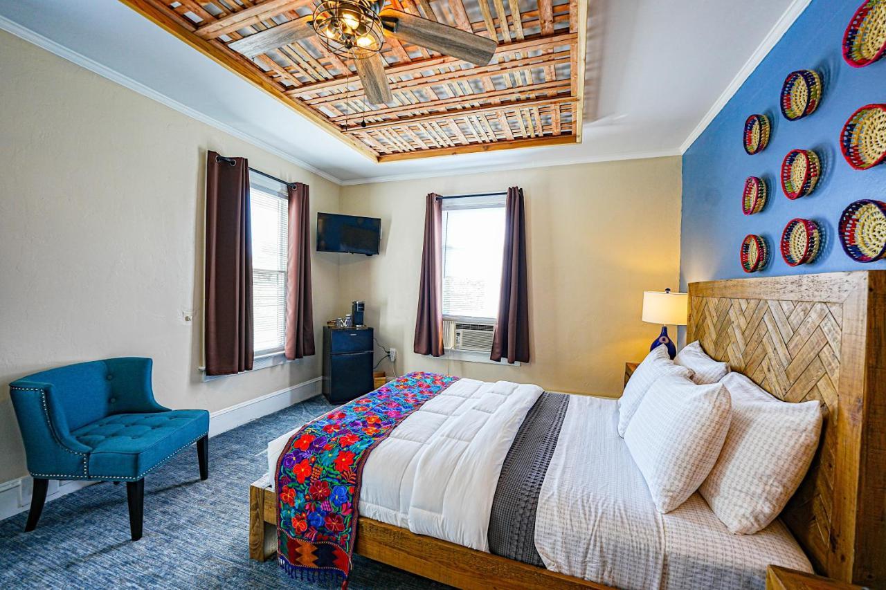 La Posada มิลฟอร์ด ภายนอก รูปภาพ