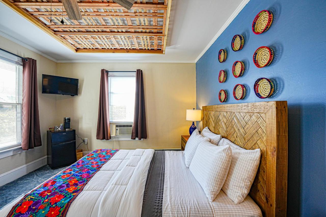 La Posada มิลฟอร์ด ภายนอก รูปภาพ